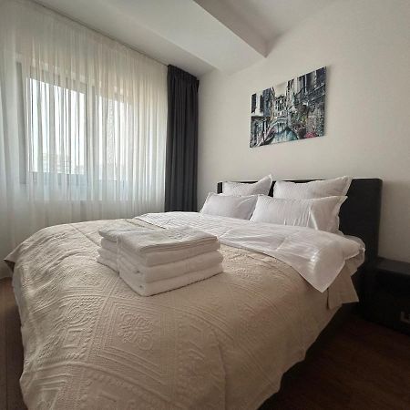 Regie Sunset Apartment Bukarest Exteriör bild