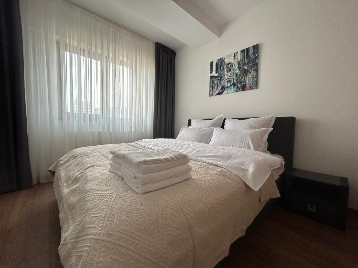 Regie Sunset Apartment Bukarest Exteriör bild